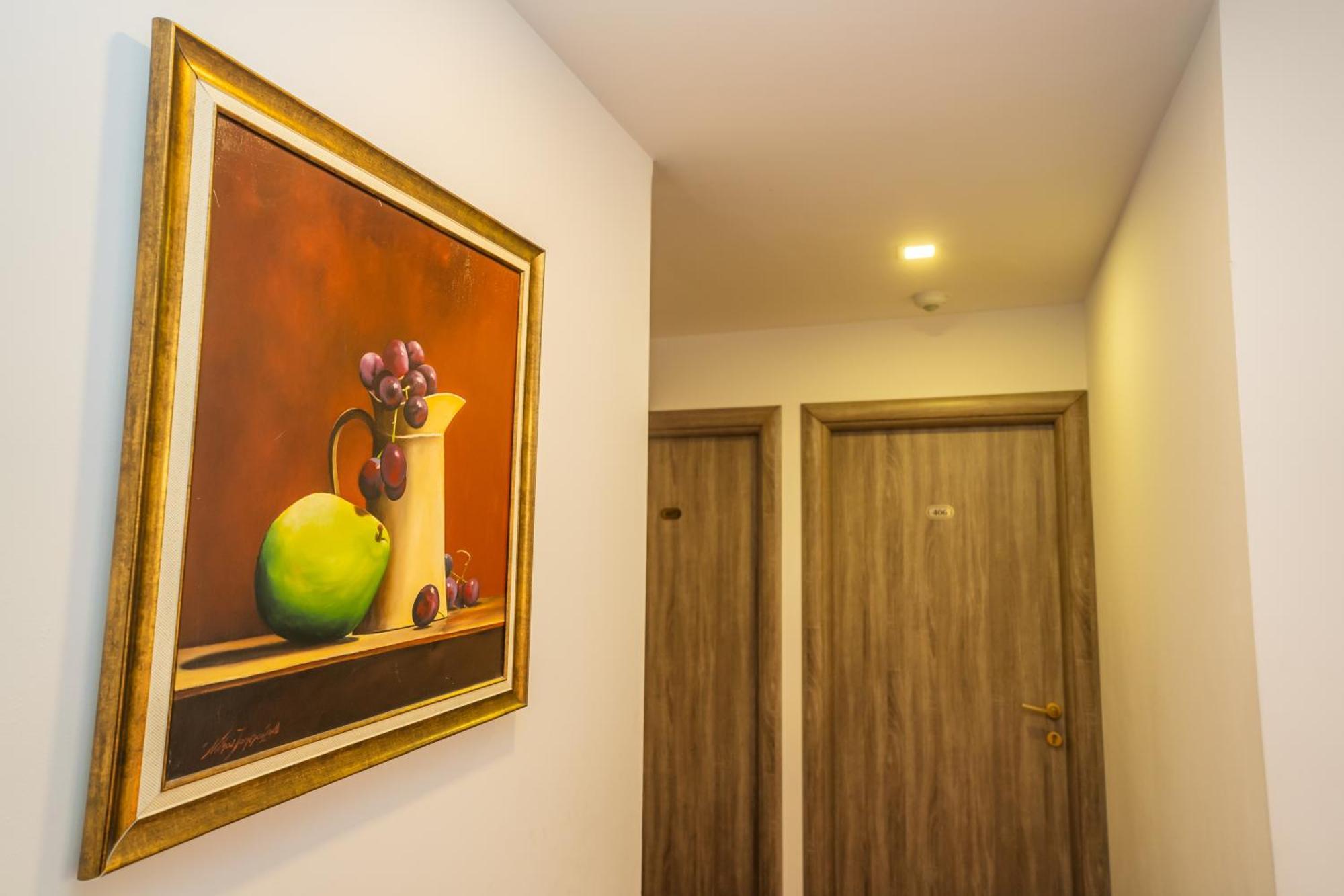 Hotel Liad City Center ブカレスト エクステリア 写真
